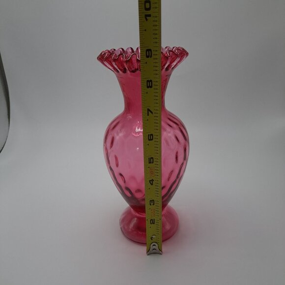 Fenton Cranberry Optic Dot Thumbprint Glass Crimped Pinched Edge Vase Vintage - Picture 5 of 14